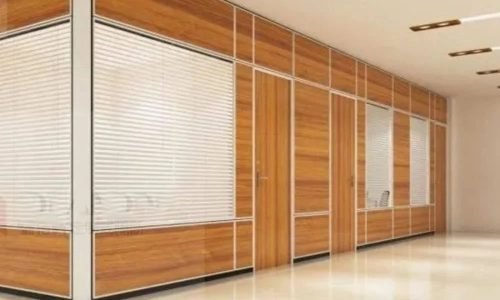 WOODEN PARTITION